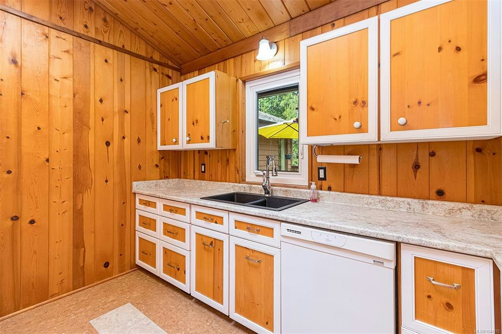 2298 Munn Road, Highlands, BC, V9E 1H5 - 24