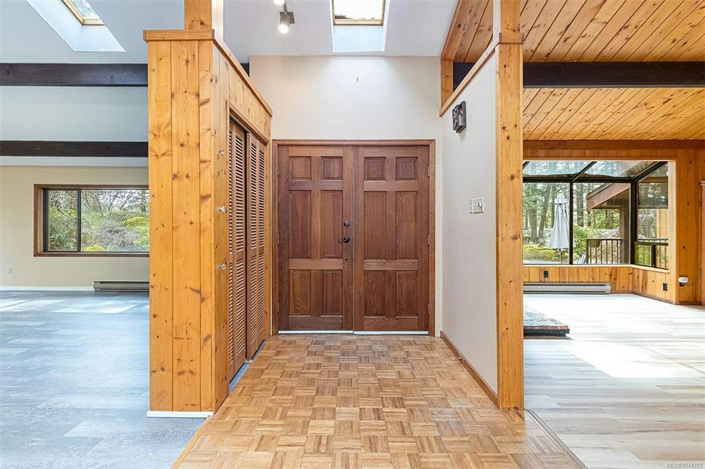 2298 Munn Road, Highlands, BC, V9E 1H5 - 10