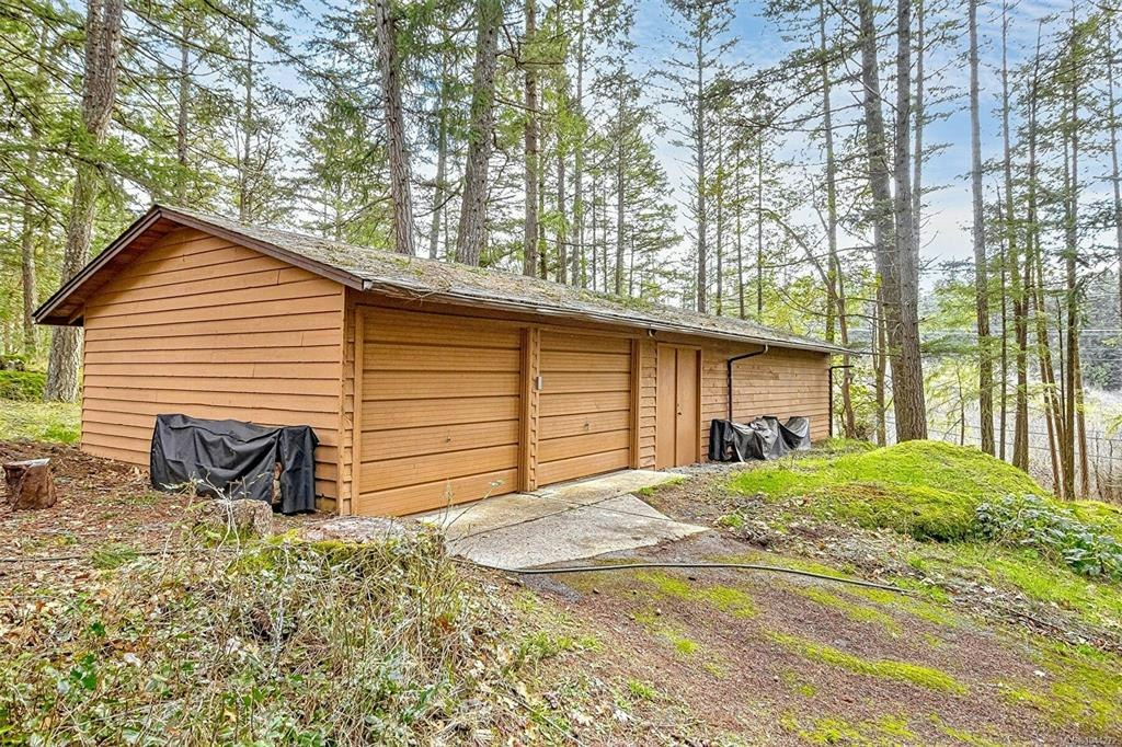 2298 Munn Road, Highlands, BC, V9E 1H5 - 52