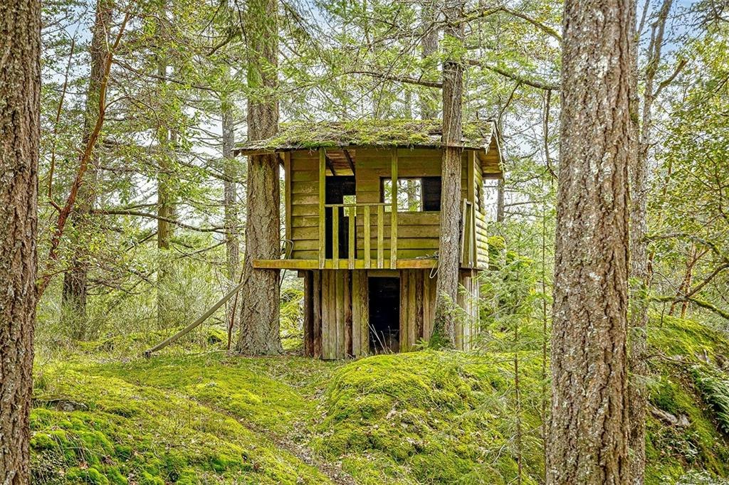 2298 Munn Road, Highlands, BC, V9E 1H5 - 55