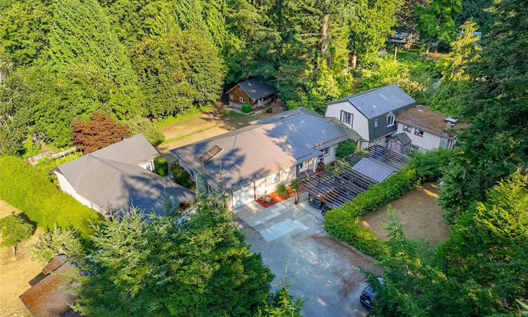 5435 Fowler Road