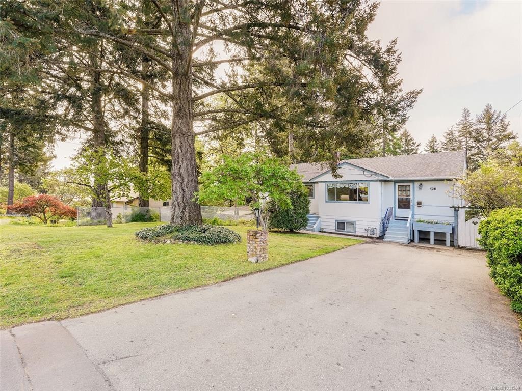 361 Cotlow Road, Colwood, BC, V9C 2E9