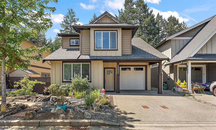 1222 Mcleod Place