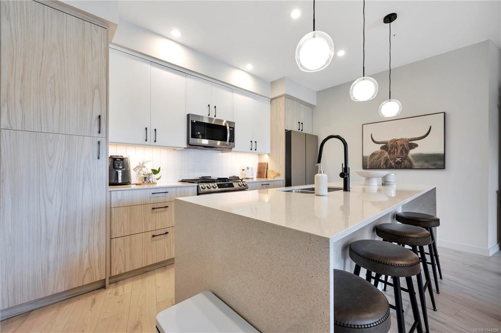 301-947 Whirlaway Crescent, Langford, BC, V9B 6Z9 - 22
