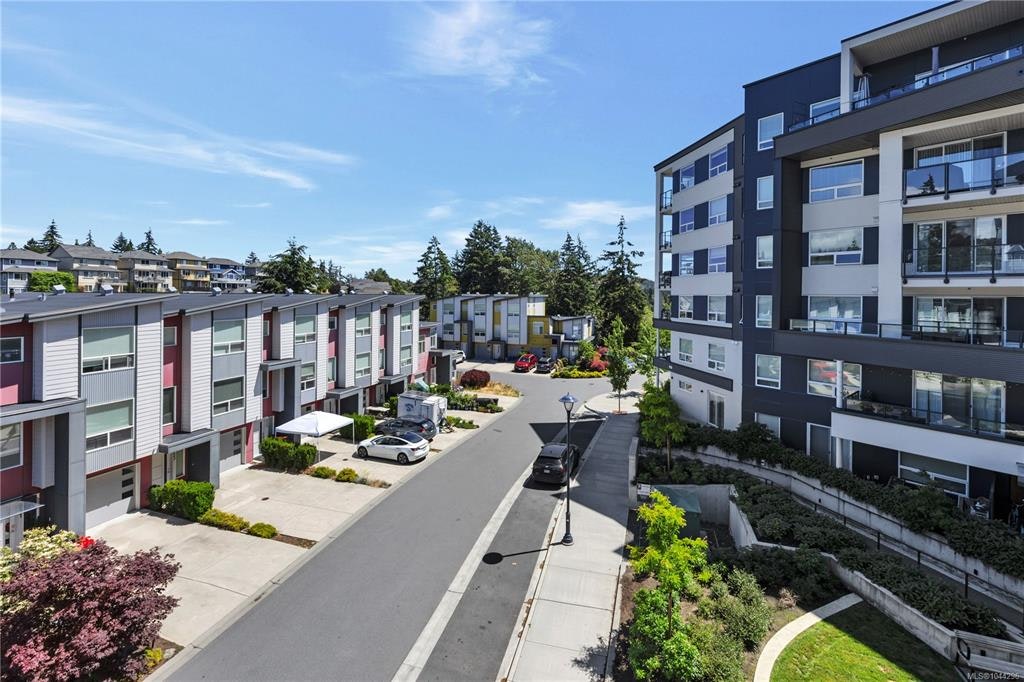 301-947 Whirlaway Crescent, Langford, BC, V9B 6Z9 - 52