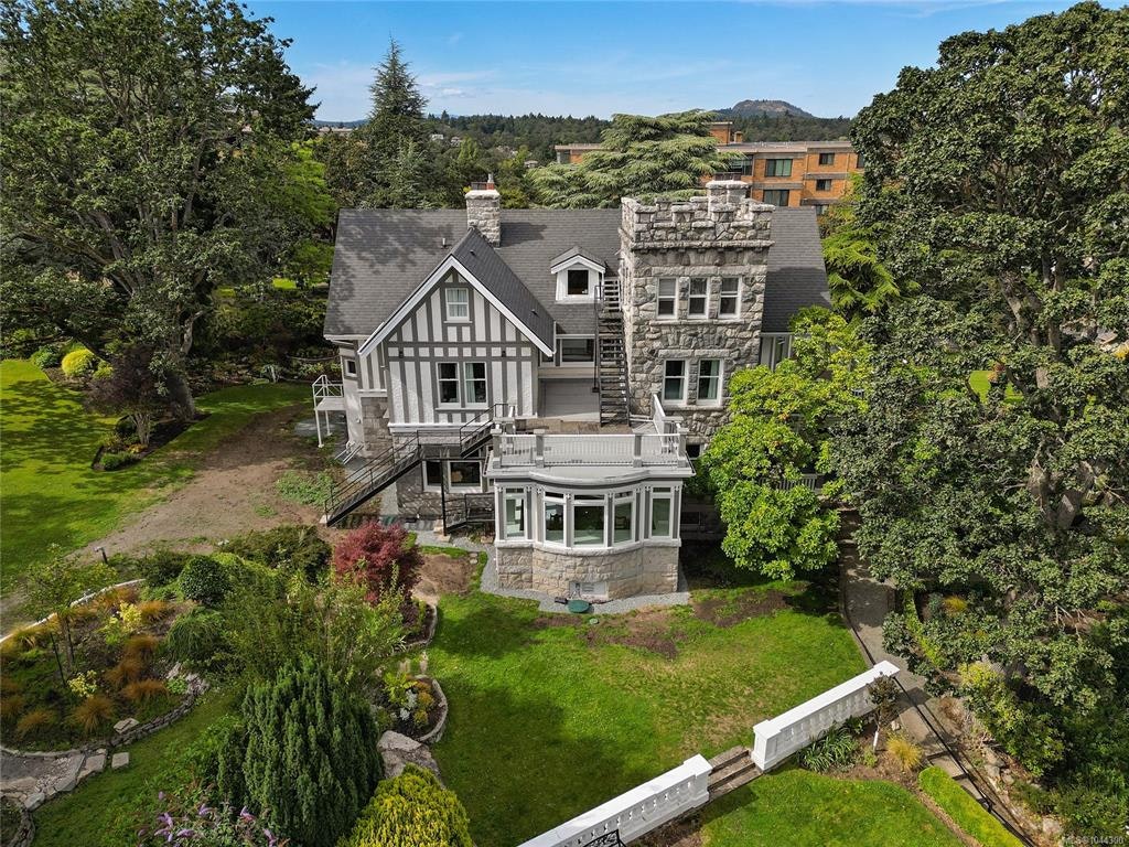 305-2930 Cook Street, Victoria, BC, V8W 3G3 - 37