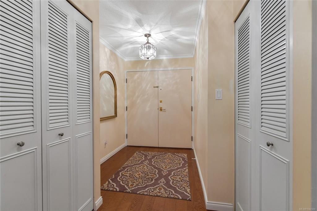 305-2930 Cook Street, Victoria, BC, V8W 3G3 - 17