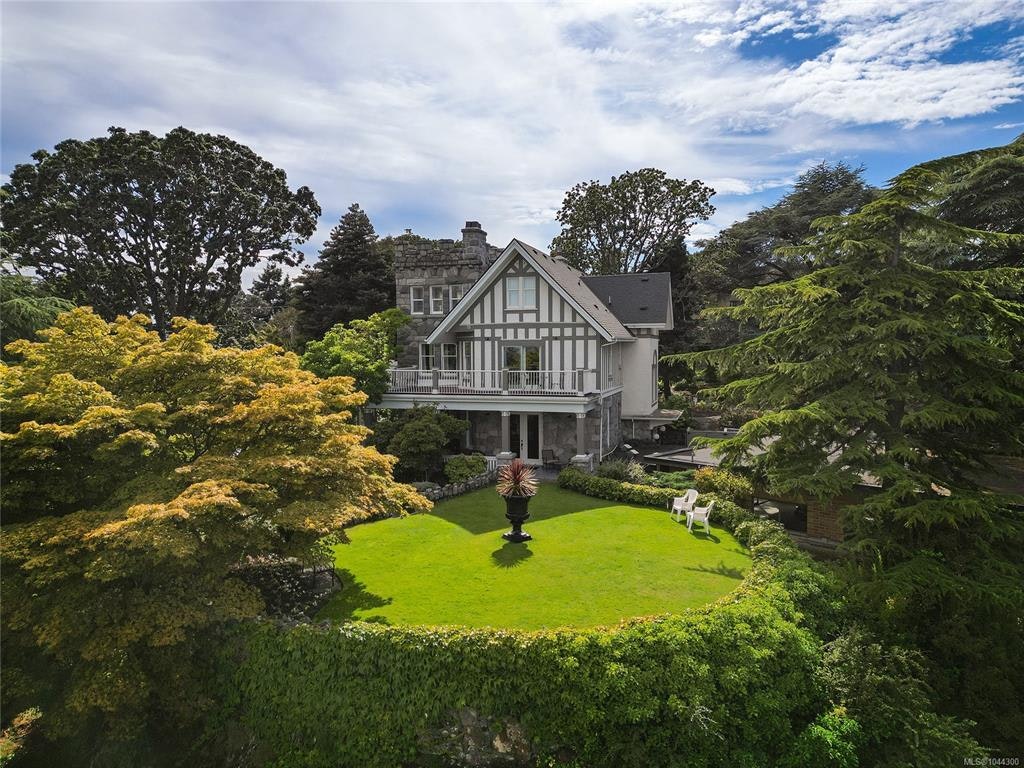 305-2930 Cook Street, Victoria, BC, V8W 3G3 - 36