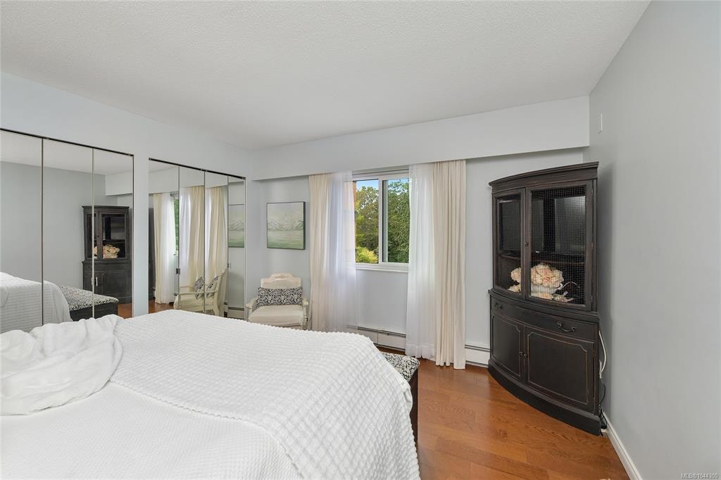 305-2930 Cook Street, Victoria, BC, V8W 3G3 - 11