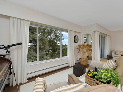 305-2930 Cook Street - 5