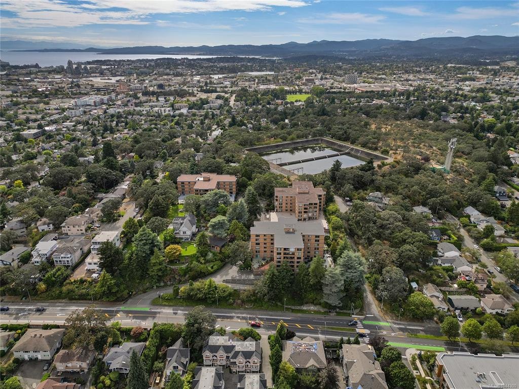 305-2930 Cook Street, Victoria, BC, V8W 3G3 - 33