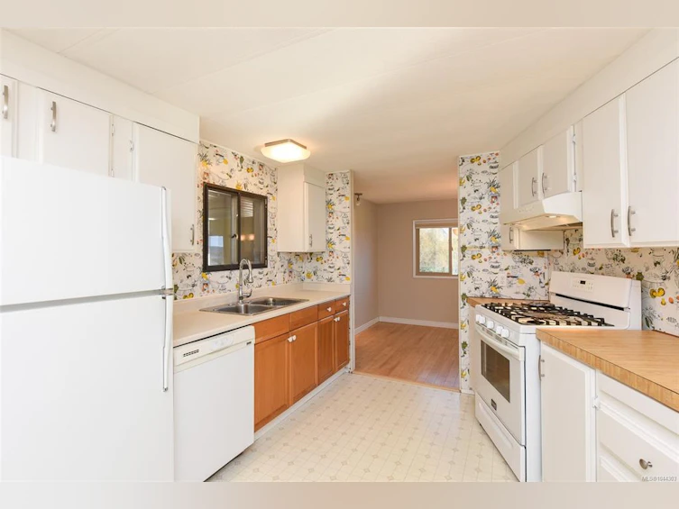 4-1451 Perkins Road, Campbell River, BC, V9W 4R8 - 7