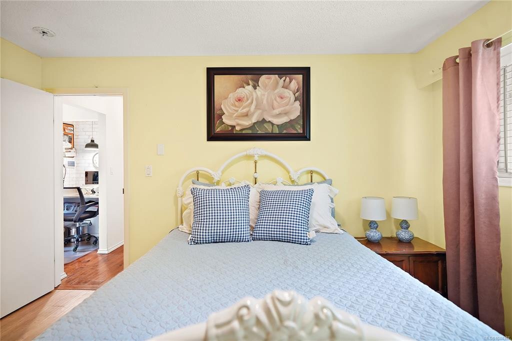 6864 East Saanich Road, Central Saanich, BC, V8Z 5Y9 - 27