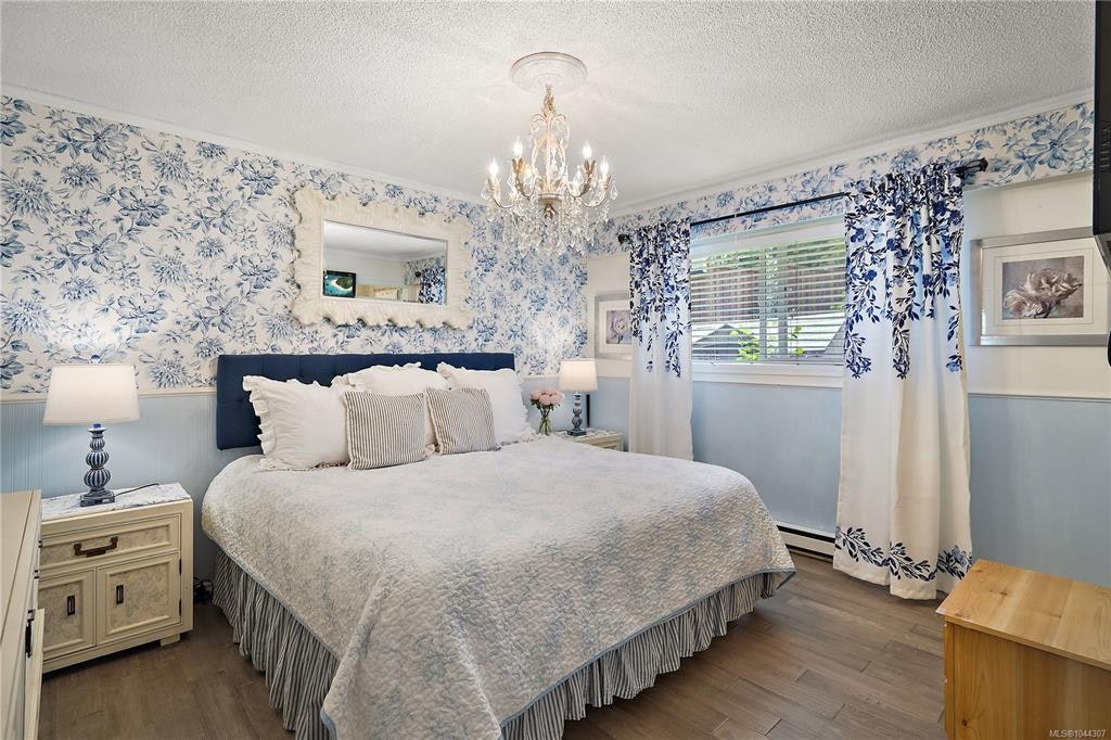 6864 East Saanich Road, Central Saanich, BC, V8Z 5Y9 - 21