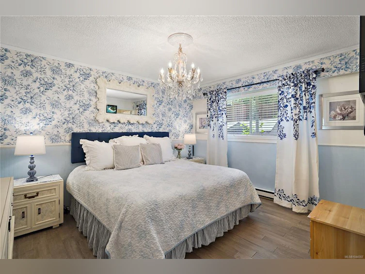6864 East Saanich Road, Central Saanich, BC, V8Z 5Y9 - 21