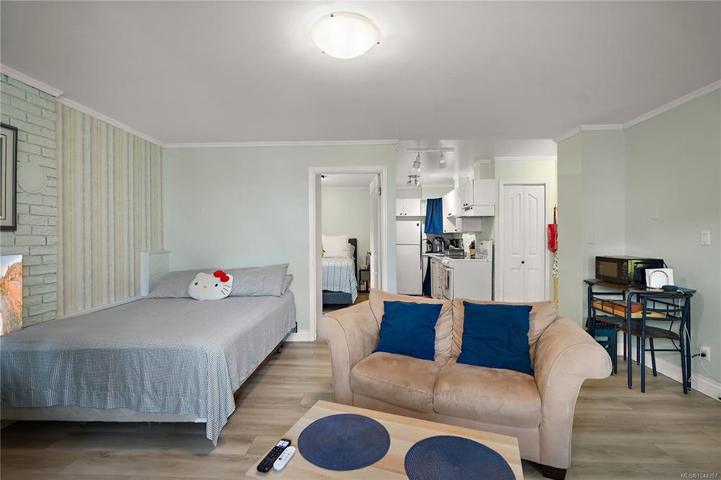 6864 East Saanich Road, Central Saanich, BC, V8Z 5Y9 - 42