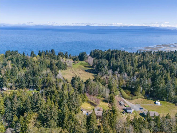 4080 Island Highway, Qualicum Beach, BC, V9K 2B1 - 38
