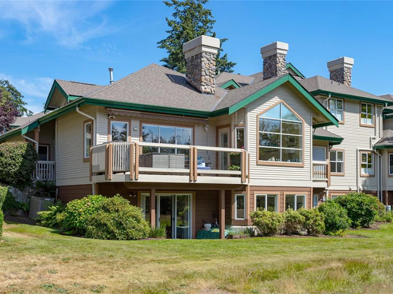 76 - 530 Marsett Place, Saanich BC V8Z 7J2
