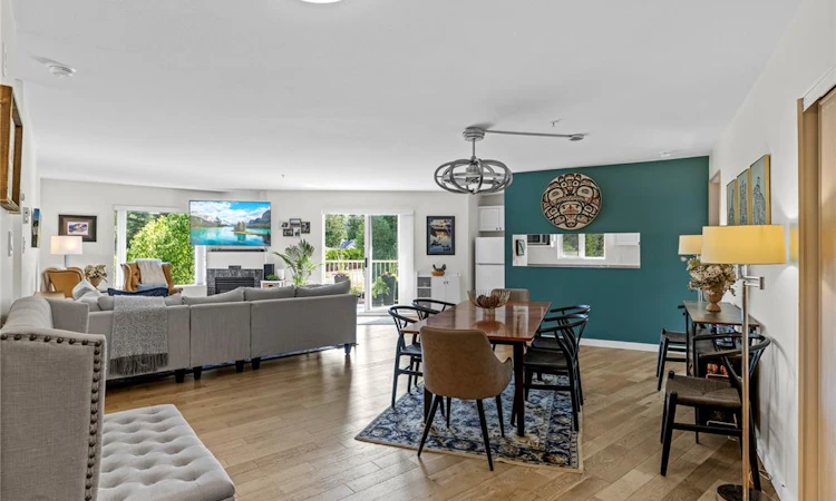 409-4971 Songbird Place
