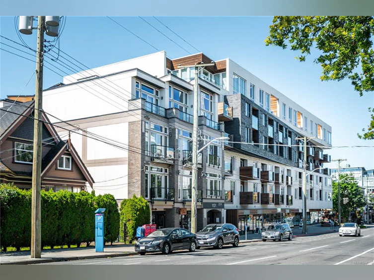 203-1121 Fort Street, Victoria, BC, V8V 3K9 - 34