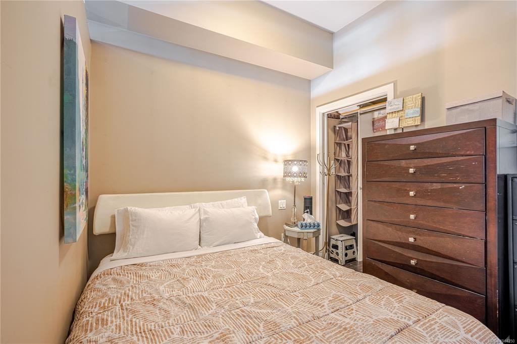 203-1121 Fort Street, Victoria, BC, V8V 3K9 - 15