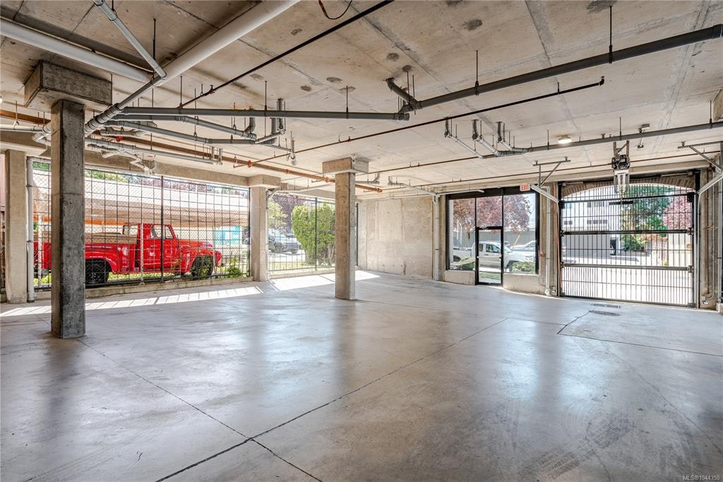 203-1121 Fort Street, Victoria, BC, V8V 3K9 - 30