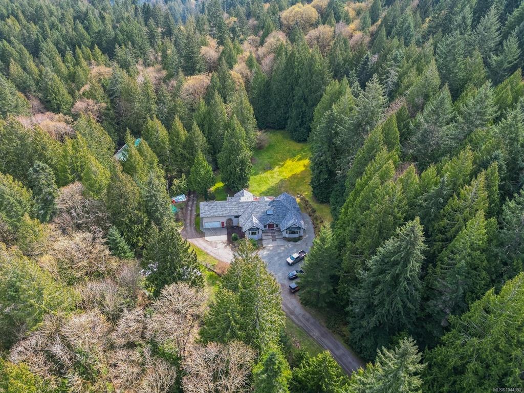 3105 Cameron Taggart Road, Shawnigan Lake, BC, V8H 0B6