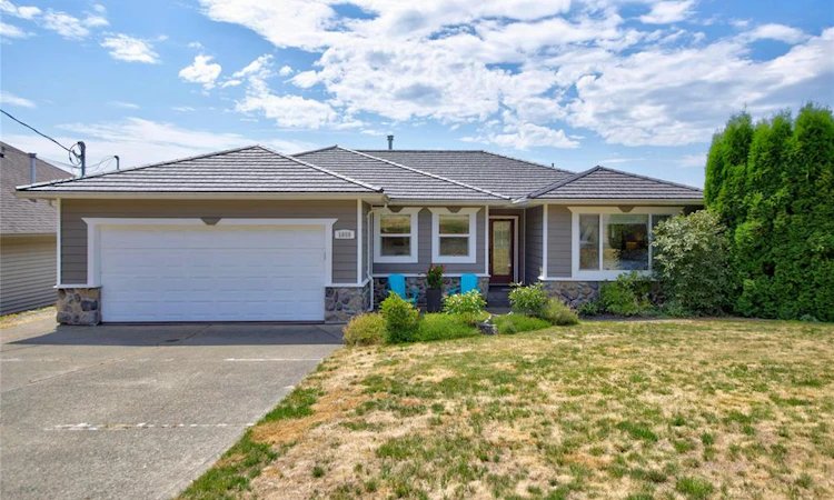 1059 Thorpe Avenue