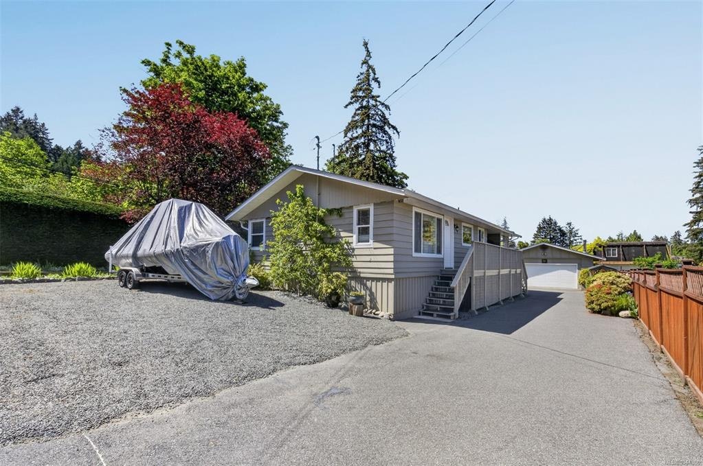 3475 Seacloud Road, Saltair, BC, V0R 1K2 - 39
