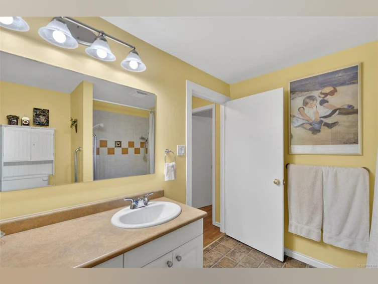 3475 Seacloud Road, Saltair, BC, V0R 1K2 - 23