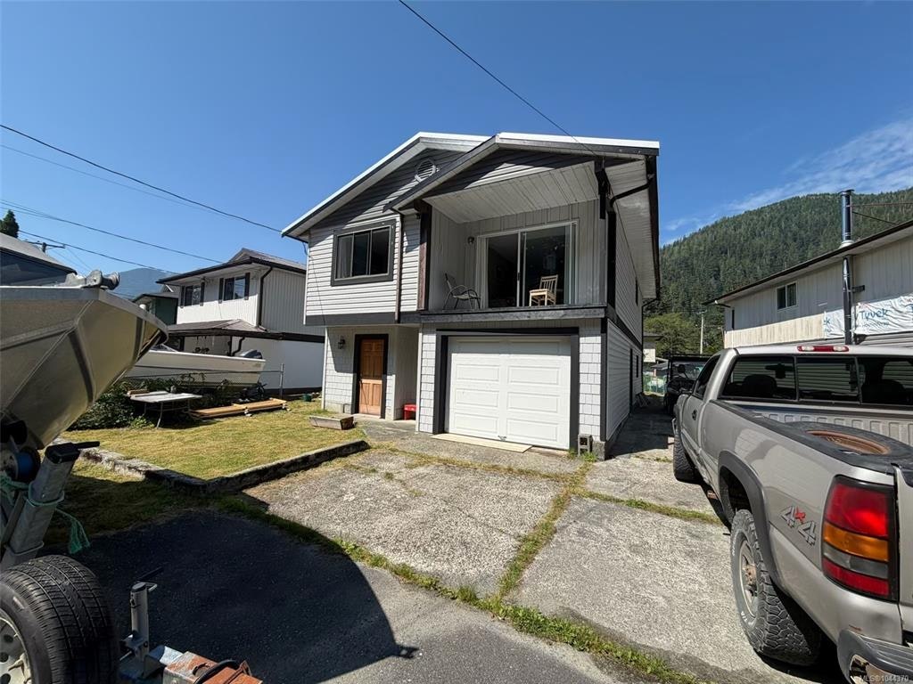 522 Alpine View Road, Tahsis-Zeballos, BC, V0P 1X0
