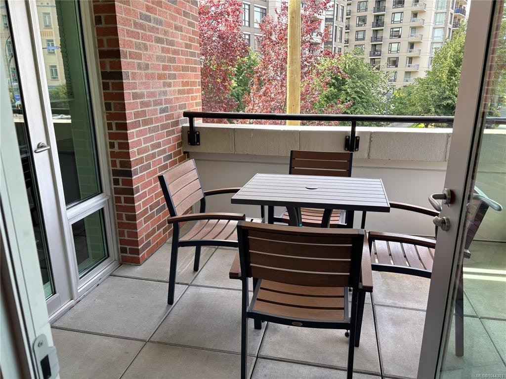 A209-810 Humboldt Street, Victoria, BC, V8V 5B1 - 17