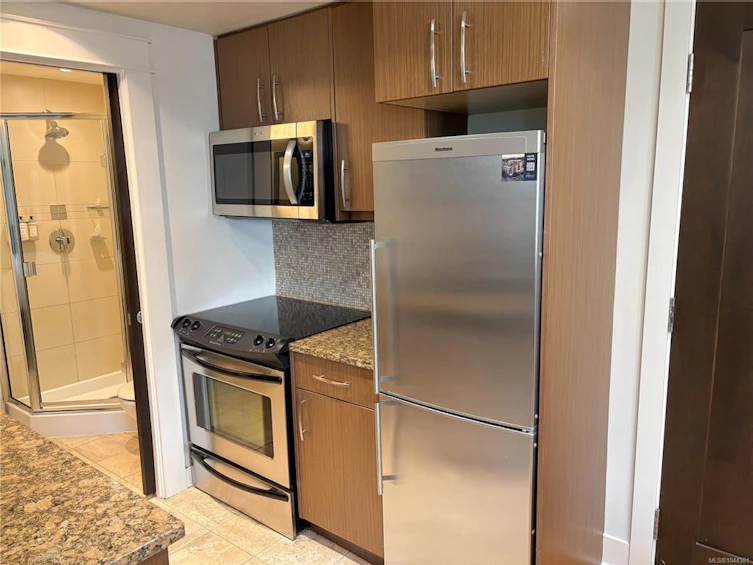 A209-810 Humboldt Street, Victoria, BC, V8V 5B1 - 12