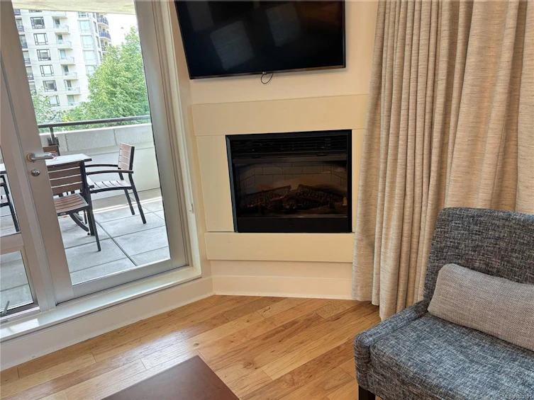 A209-810 Humboldt Street, Victoria, BC, V8V 5B1 - 8