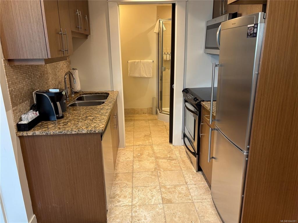 A209-810 Humboldt Street, Victoria, BC, V8V 5B1 - 11