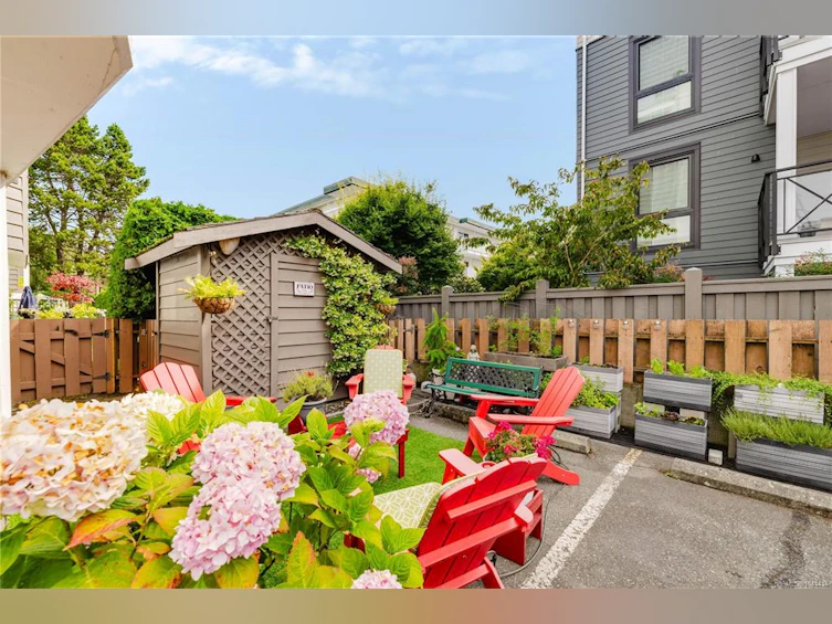303-1031 Burdett Avenue, Victoria, BC, V8V 3G9 - 37