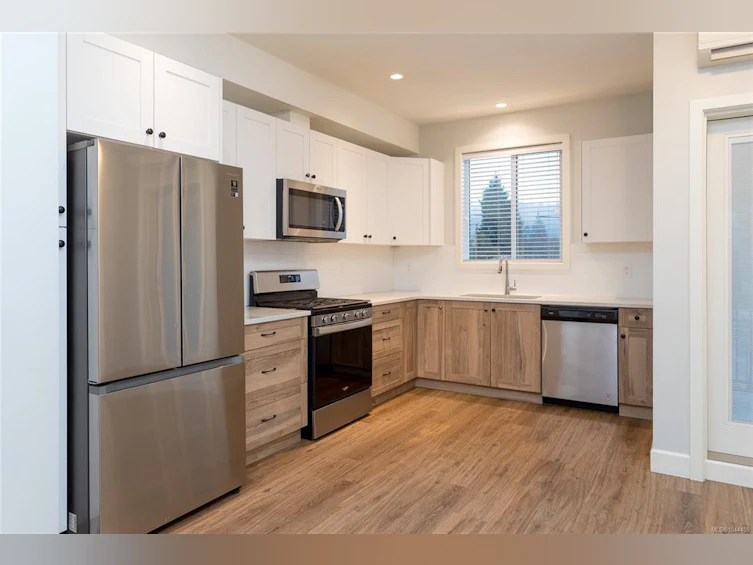 1206-3351 Luxton Road, Langford, BC, V9C 0P2 - 2