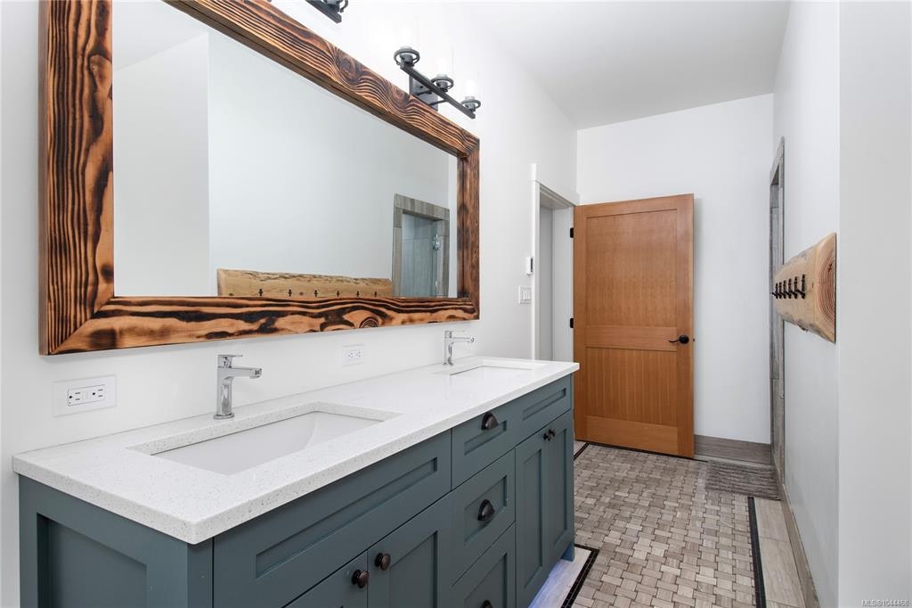 4777 Forbidden Plateau Road, Courtenay, BC, V9J 1R3 - 68