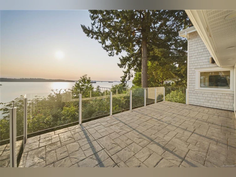 312 Roland Road, Ladysmith, BC, V9G 1X8 - 14