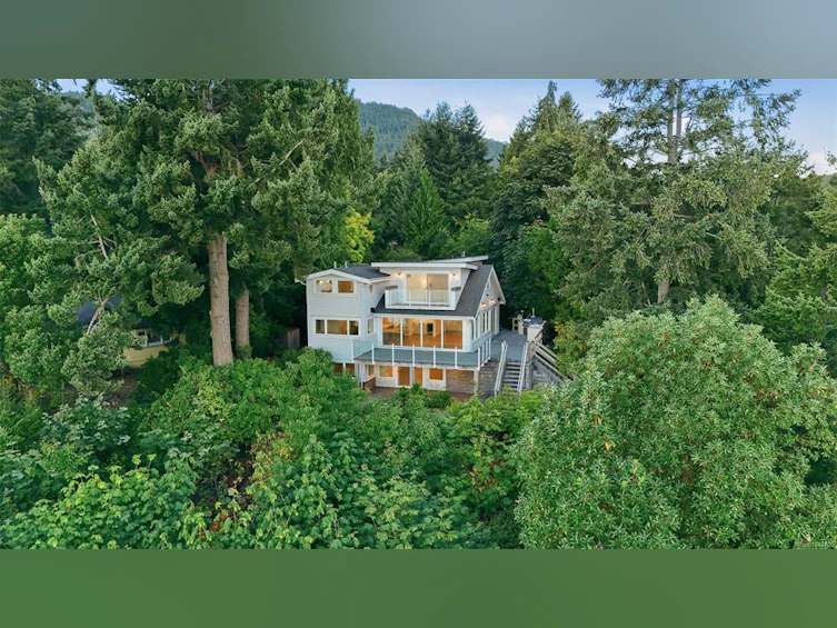 312 Roland Road, Ladysmith, BC, V9G 1X8 - 6