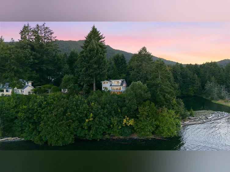 312 Roland Road, Ladysmith, BC, V9G 1X8 - 92