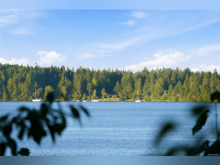 312 Roland Road, Ladysmith, BC, V9G 1X8 - 15