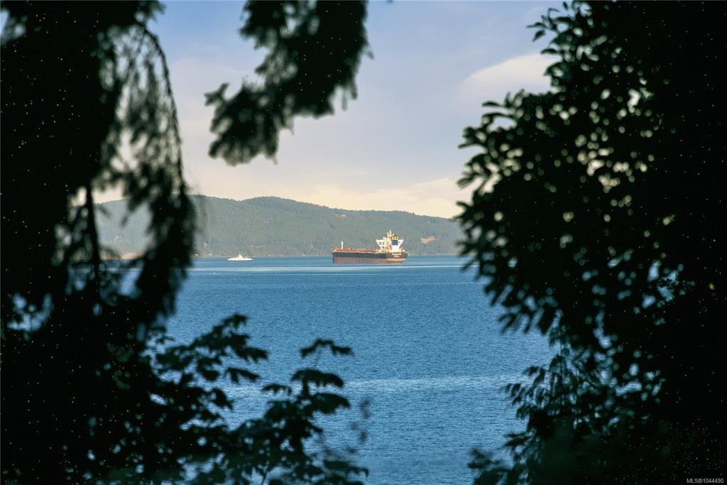 312 Roland Road, Ladysmith, BC, V9G 1X8 - 45