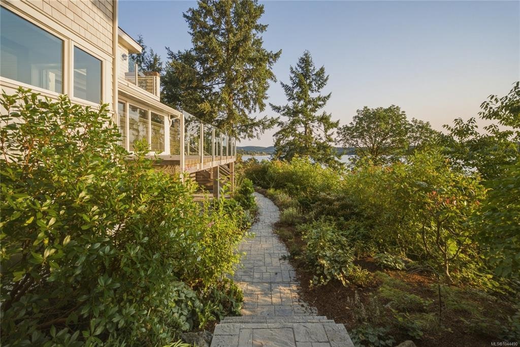 312 Roland Road, Ladysmith, BC, V9G 1X8 - 85
