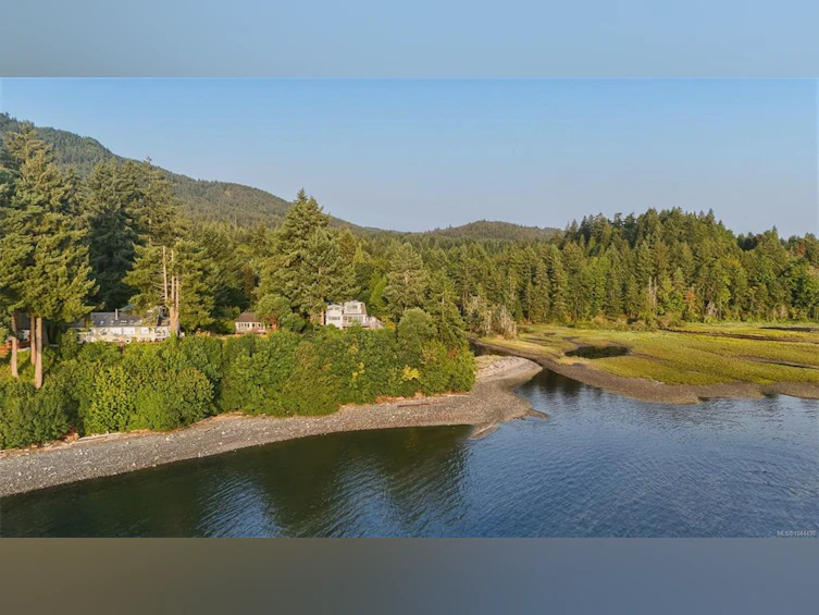 312 Roland Road, Ladysmith, BC, V9G 1X8 - 5
