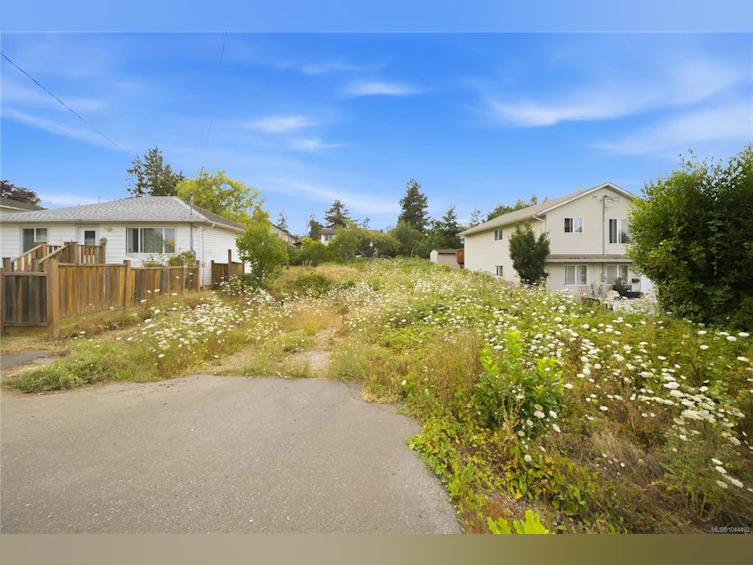 840 Victoria Road, Nanaimo, BC, V9R 4R8 - 12