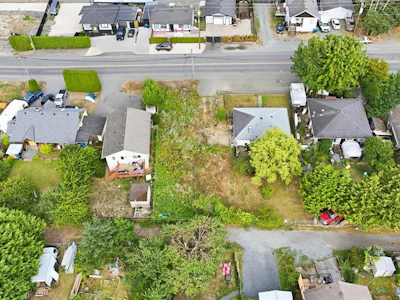 840 Victoria Road - 2