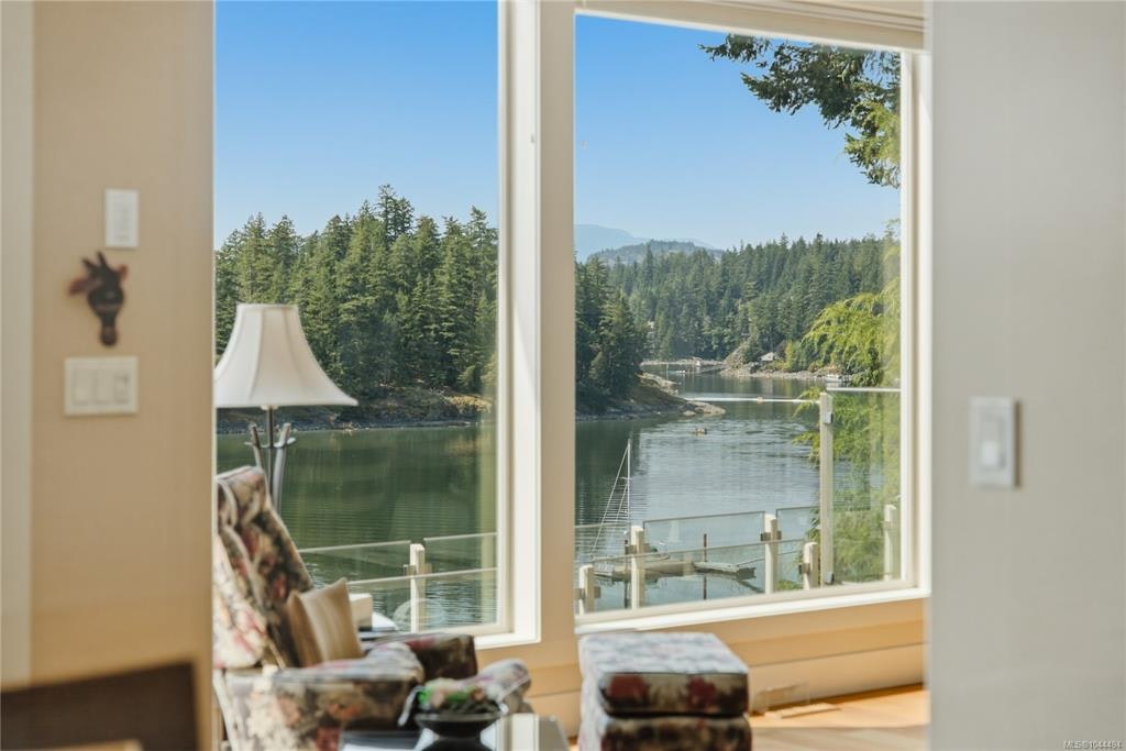 1157 West Road, Quadra Island, BC, V0N 2P0 - 23