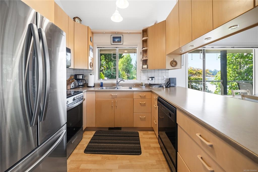 1157 West Road, Quadra Island, BC, V0N 2P0 - 83