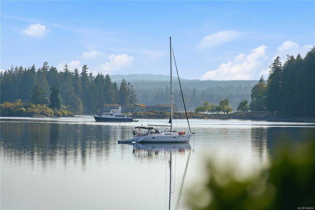 1157 West Road, Quadra Island, BC, V0N 2P0 - 79